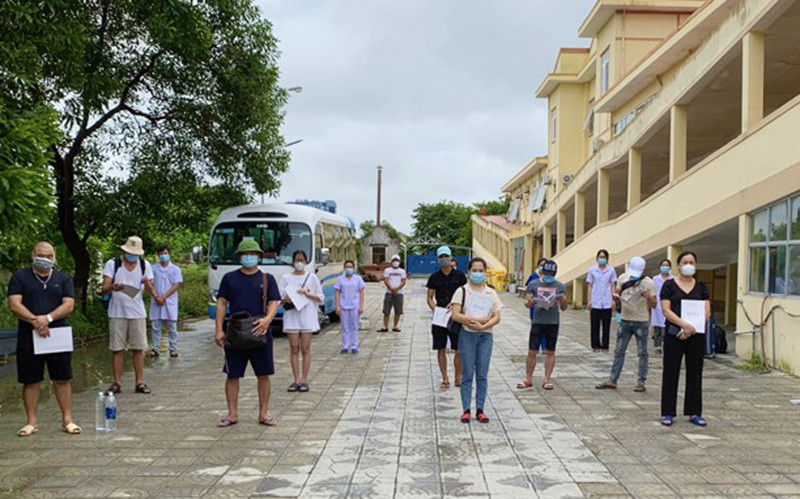 Trưa 1/9, có 9 bệnh nhân tại Quảng Bình được điều trị khỏi bệnh, xuất viện. 