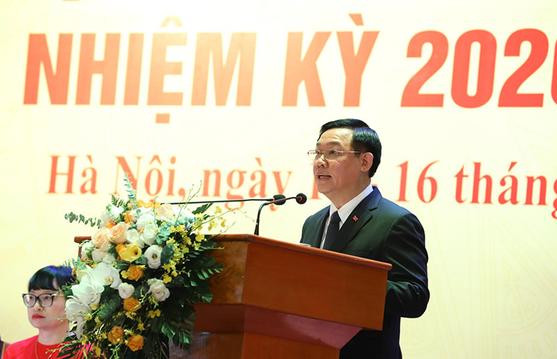 Đồng chí Vương Đình Huệ phát biểu chỉ đạo hội nghị. (Ảnh: DUY LINH)