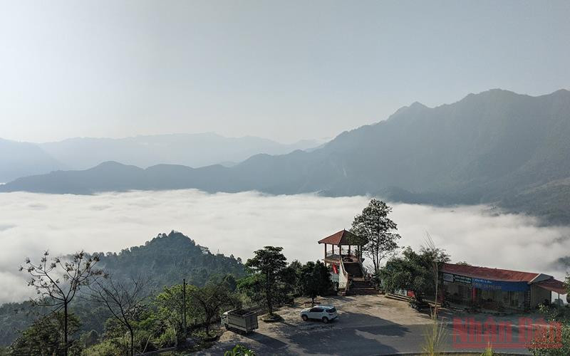 Săn mây trên đèo Tằng Quái