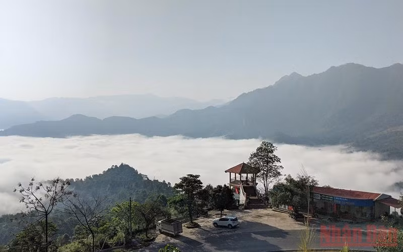 Săn mây trên đèo Tằng Quái