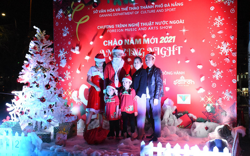 Đà Nẵng mưa lạnh trong Giáng sinh