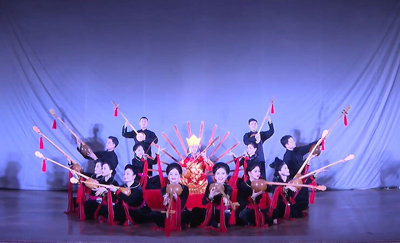 Quảng bá di sản hát then Việt Nam tại chương trình.