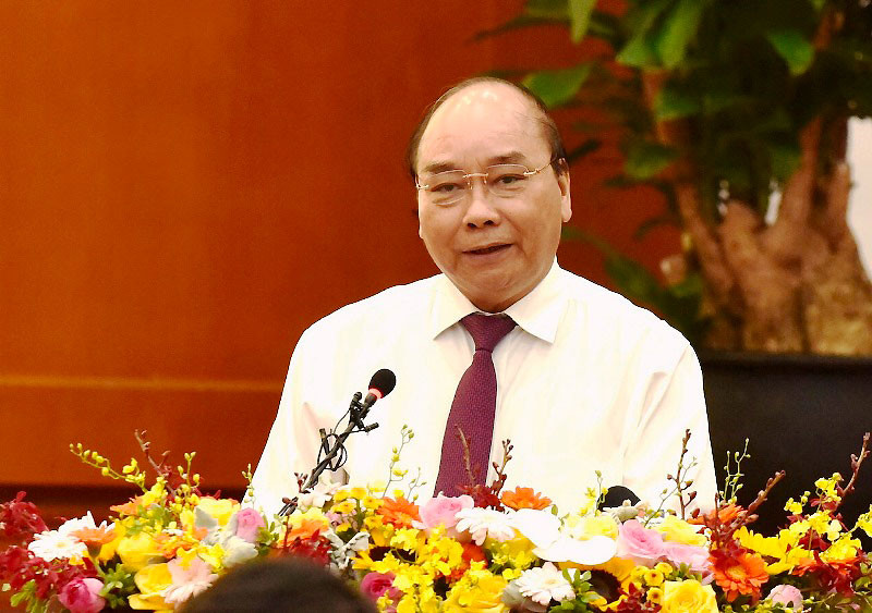 Thủ tướng Nguyễn Xuân Phúc phát biểu ý kiến tại Hội nghị.