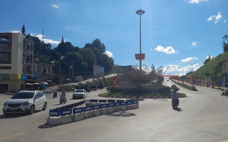 Đường Võ Nguyên giáp tại thành phố Cao Bằng (Cao Bằng).