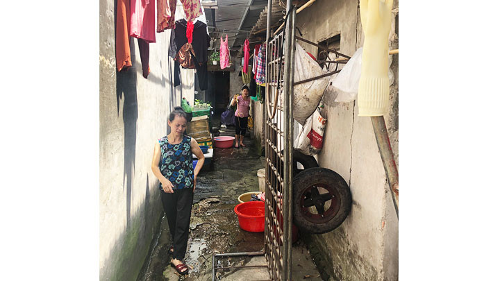 Người lao động xóm gầm cầu gặp khó khăn trong mùa dịch.