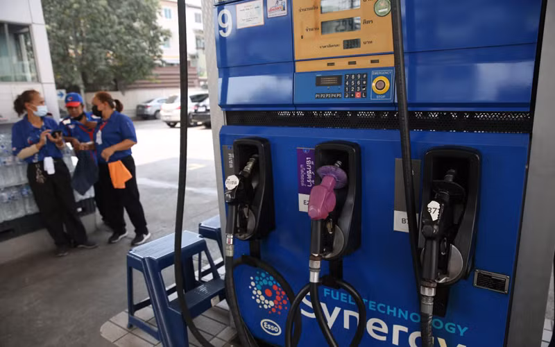 Giá xăng dầu bán lẻ ở Thái Lan dự kiến sẽ tăng mạnh do lạm phát và chi phí sản xuất cao. (Ảnh: Bưu điện Bangkok)