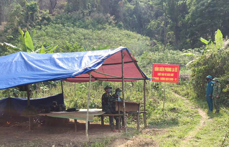 Tái kích hoạt lại các trạm kiểm soát dịch ở vùng biên giới.