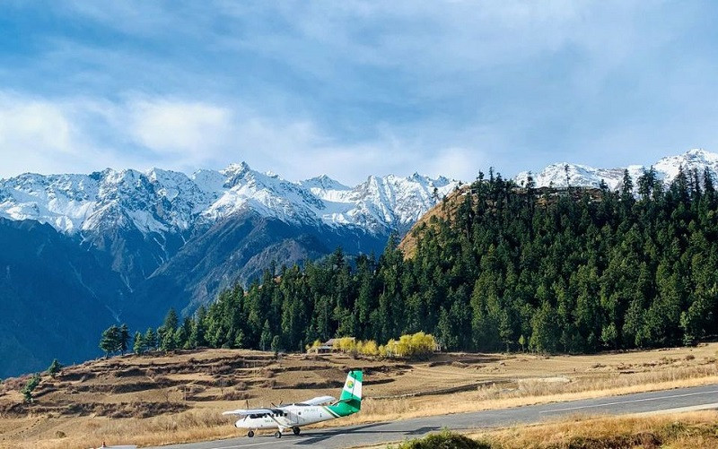 Một máy bay DHC-6 Twin Otter của hãng hàng không Tara Air ở Simikot, Nepal. (Ảnh: Reuters)