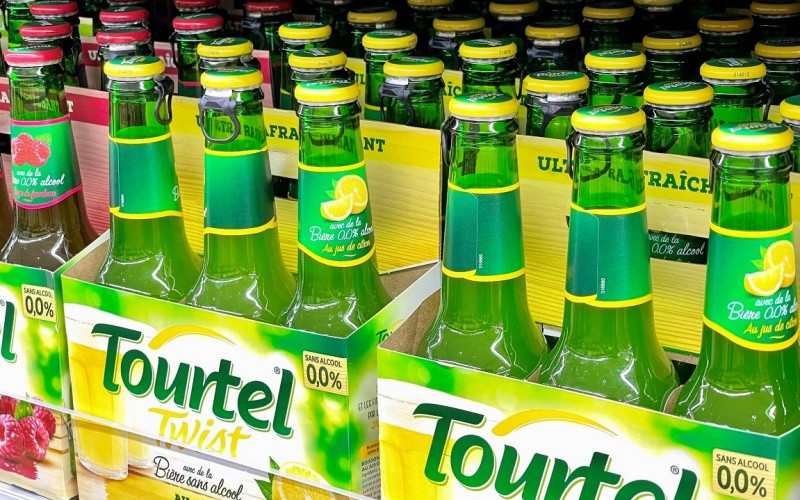 Tại Pháp, tỷ lệ tử vong do rượu bia lên tới 11% ở nam giới và 4% ở nữ giới, cao hơn so các nước châu Âu khác. (Ảnh: MINH DUY)