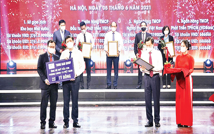 Lễ ra mắt Quỹ vắc-xin phòng Covid-19.