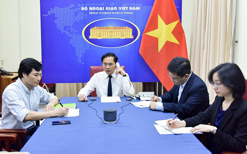 Bộ trưởng Ngoại giao Bùi Thanh Sơn tại buổi điện đàm (Ảnh: Mofa).