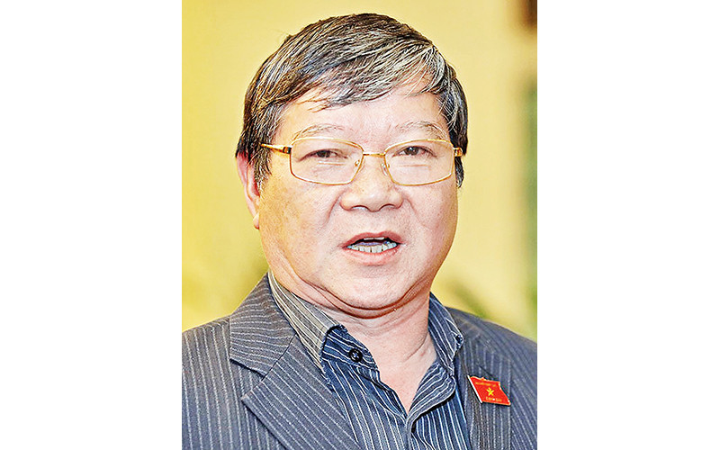 Ông Lê Như Tiến.