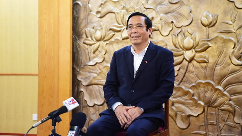 Đồng chí Nguyễn Thanh Bình, Ủy viên T.Ư Đảng, Phó Trưởng Ban Thường trực Ban Tổ chức T.Ư chủ trì họp báo.