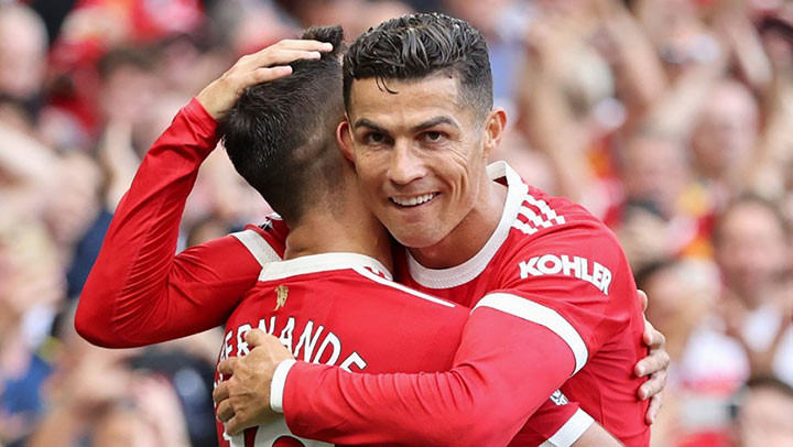 Cristiano Ronaldo đã cân bằng thành tích của Lionel Messi