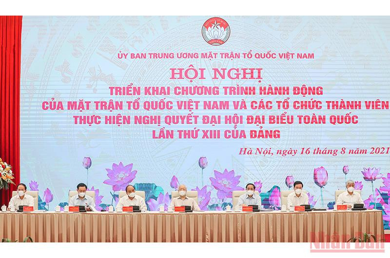 Đoàn chủ tịch Hội nghị. (Ảnh: ĐĂNG KHOA)