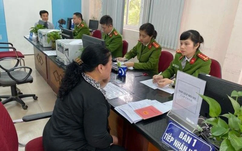 Công an TP Hà Nội sắp mở đợt cao điểm tập trung cấp căn cước công dân lưu động trên địa bàn TP Hà Nội từ ngày 1-1-2021 đến ngày 1-7-2021. 