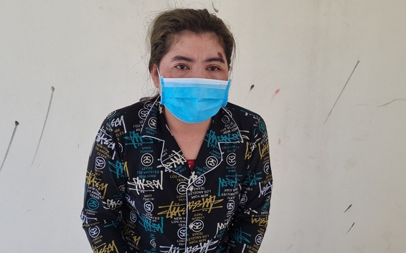 Đối tượng Trần Thị Hồng Oanh tại cơ quan công an.