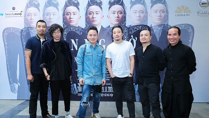 Tùng Dương cùng ê-kip trong live show sắp tới. Ảnh: TL