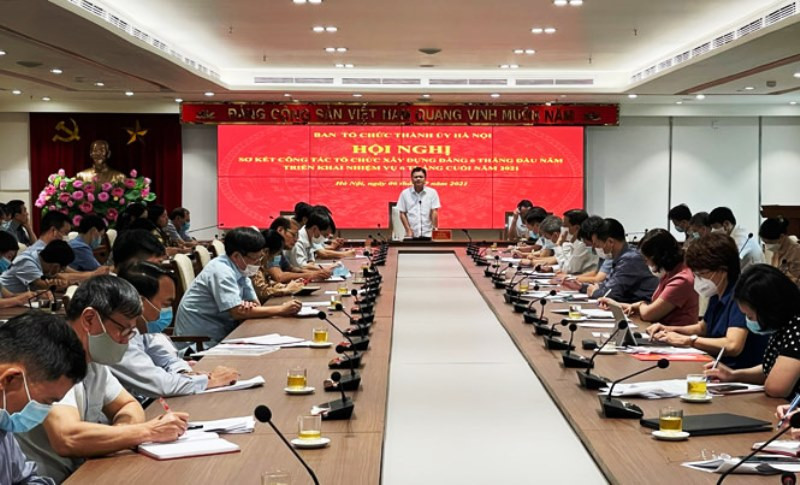 Hội nghị sáng 6/7.