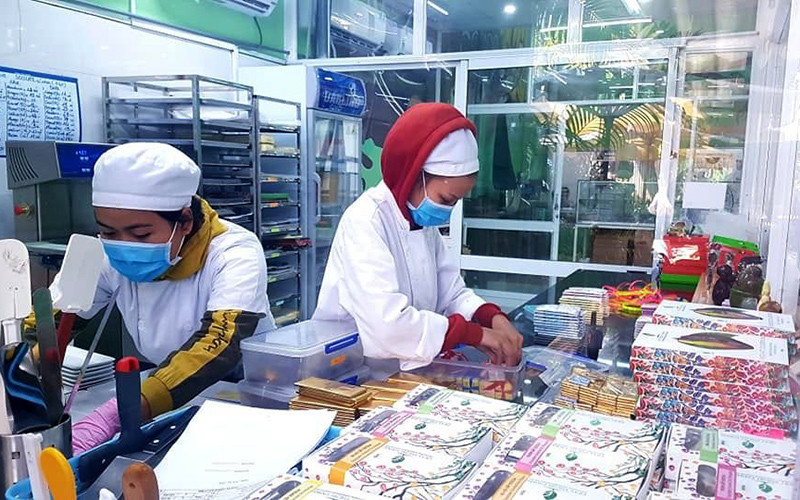 Phân xưởng đóng gói sản phẩm socola của Công ty cổ phần Fifty Frest Farms (thị trấn Cam Đức, huyện Cam Lâm, tỉnh Khánh Hòa).