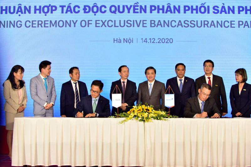 Ảnh minh họa: Quan hệ hợp tác giữa VietinBank và Manulife Việt Nam nhằm đáp ứng tốt hơn nhu cầu tài chính và bảo hiểm ngày càng gia tăng của người dân Việt Nam.