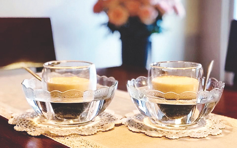 Cà-phê cuống quýt