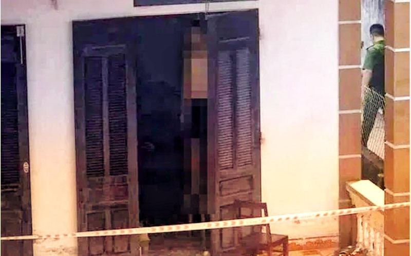 Ngôi nhà ở xóm 8 xã Giao Tiến, huyện Giao Thủy (Nam Định), nơi phát hiện 2 vợ chồng tử vong.