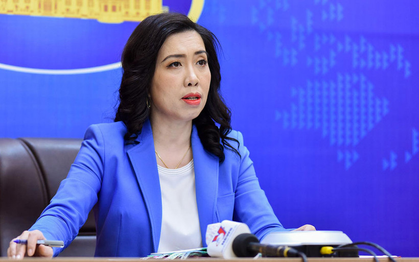 Người phát ngôn Bộ Ngoại giao Lê Thị Thu Hằng tại buổi họp báo. (Ảnh: Bộ Ngoại giao)