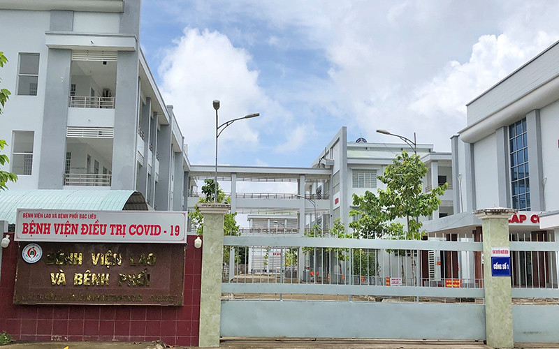 Bệnh viện được đầu tư xây dựng hơn 200 tỷ đồng rồi bỏ không hơn một năm qua.