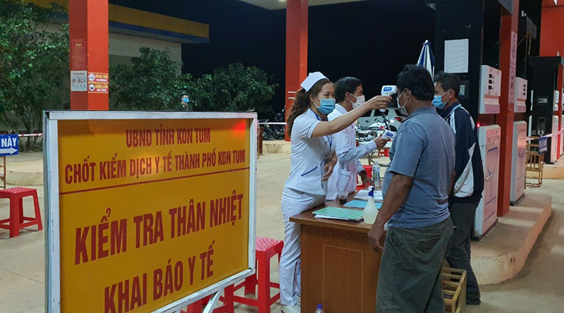 Chốt kiểm tra phòng, chống dịch Covid-19 đặt tại Trạm Kiểm soát Sao Mai, xã Hòa Bình, TP Kon Tum tạm dừng hoạt động từ 17 giờ ngày 2-3.
