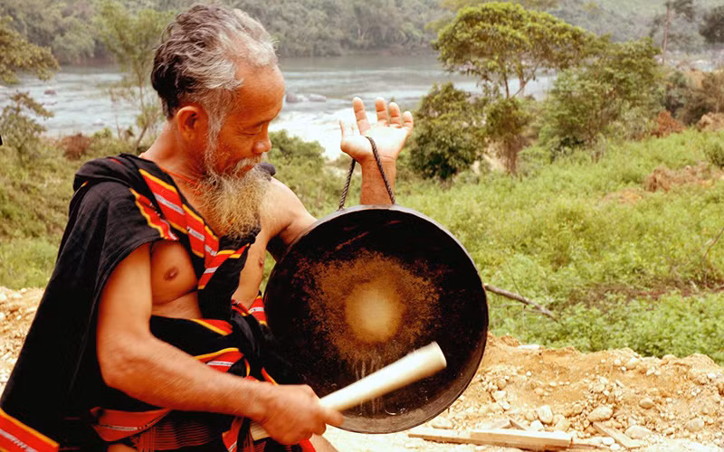 Già làng Ê Ðê. Ảnh: THANH LỘC 