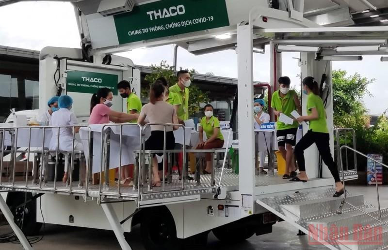 Thái Bình dồn sức tiêm vaccine cho lao động trong doanh nghiệp.