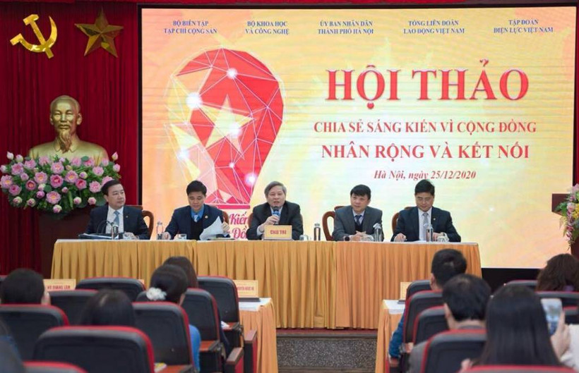 Hội thảo "Sáng kiến vì cộng đồng - Nhân rộng và kết nối" diễn ra ngày 25-12.