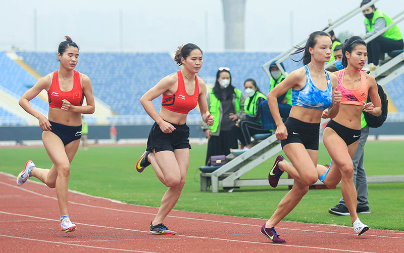 Bên cạnh yếu tố chuyên môn, giải điền kinh tiền SEA Games sẽ thử nghiệm vận hành hệ thống thiết bị mới. Ảnh: THANH XUÂN