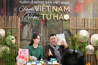 Gần 6 tấn gạo được "chốt đơn" trên nền tảng mạng xã hội tiktok sau 2 giờ livestream.