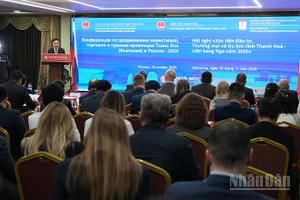 Bí thư Tỉnh ủy Thanh Hóa Nguyễn Doãn Anh phát biểu khai mạc hội nghị.