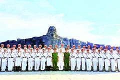 Tượng đài Mẹ Việt Nam Anh hùng trở thành địa chỉ đỏ giáo dục lòng yêu nước.