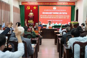 Huế có 14 người ứng cử Đại biểu Quốc hội, 90 người ứng cử Hội đồng nhân dân.