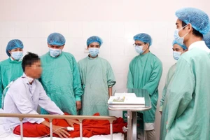 Sau phẫu thuật hai tuần, bệnh nhân được ra viện trong trạng thái sức khỏe ổn định.