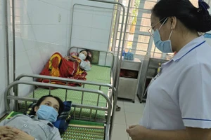 Nạn nhân một vụ ngộ độc thực phẩm tại phường Hương Trà, thành phố Huế hồi tháng 11/2025.