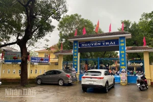 Ngôi trường có 8 học sinh xuất hiện triệu chứng nôn ói, đau bụng sau bữa ăn bán trú.