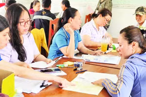 Mô hình “Hành chính lưu động” tại phường Vĩnh Trạch (Cà Mau) được nhân dân hoan nghênh, ủng hộ.