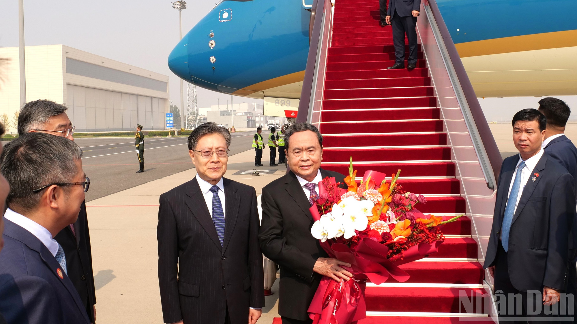 Chủ tịch Quốc hội Trần Thanh Mẫn và Phó Ủy viên trưởng Ủy ban Thường vụ Nhân đại toàn quốc Trung Quốc Vương Đông Minh.