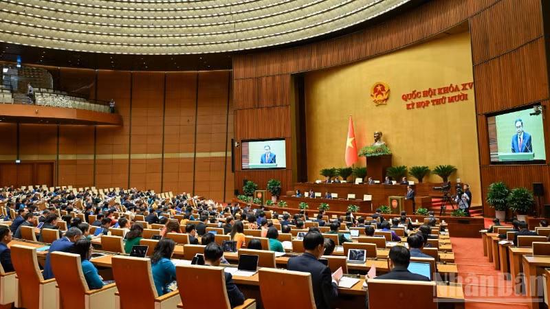 Quang cảnh phiên khai mạc Kỳ họp thứ 10, Quốc hội khóa XV. (Ảnh: DUY LINH)
