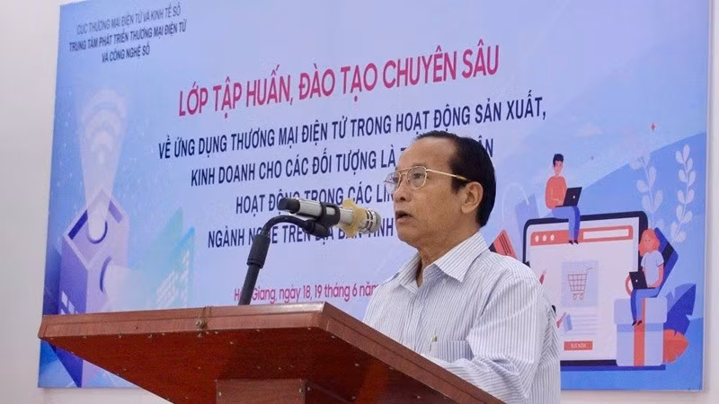 4dcf71ecc3b2.jpg