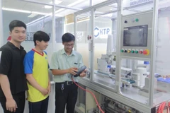 Đào tạo nguồn nhân lực chất lượng cao tại Khu Công nghệ cao Thành phố Hồ Chí Minh.