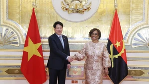 Chủ tịch nước Lương Cường hội kiến Chủ tịch Quốc hội Angola Carolina Cerqueira. (Ảnh: Lâm Khánh/TTXVN)