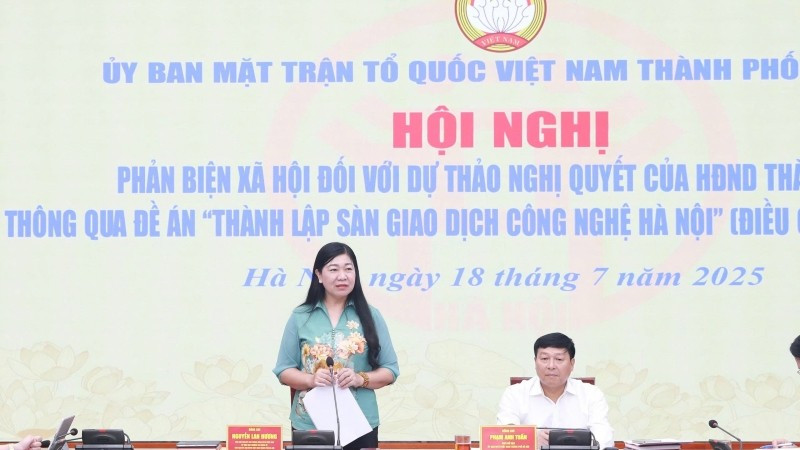 Chủ tịch Ủy ban Mặt trận Tổ quốc thành phố Hà Nội Nguyễn Lan Hương cho rằng cần tập trung ưu tiên hỗ trợ các sản phẩm công nghệ giải quyết được các vấn đề cấp bách của thành phố.