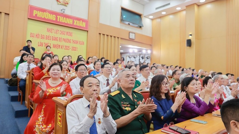 168 đại biểu chính thức đại diện cho 7.657 đảng viên của phường Thanh Xuân tham dự Đại hội.