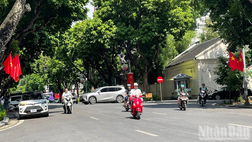 Dự báo khu vực Hà Nội có mây, ngày nắng, đêm không mưa. (Ảnh minh họa: Đ.T)